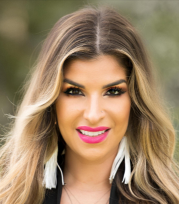 Portrait of Jenn Alcorta